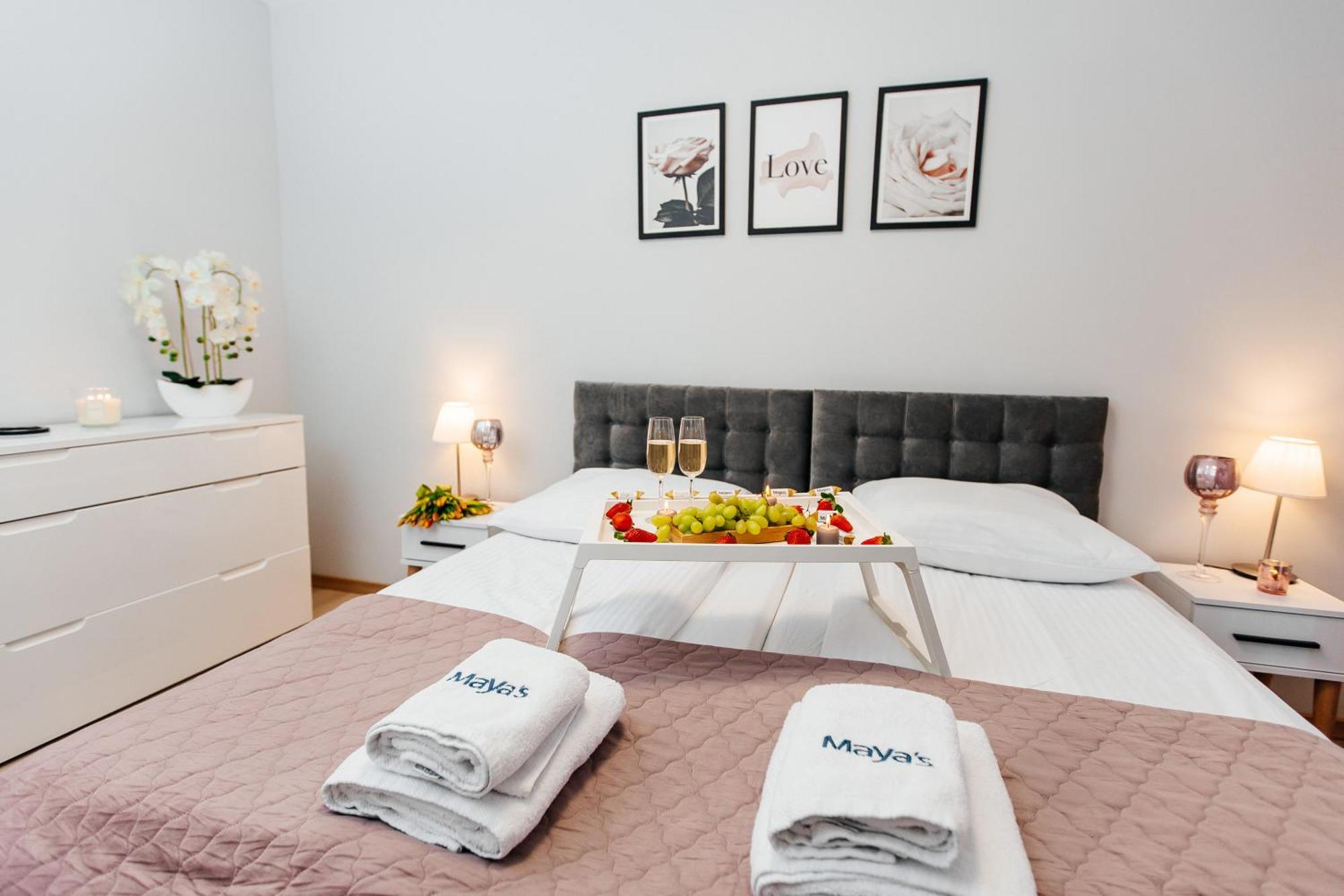 Huoneisto Maya's Flats & 42 - Swietej Barbary