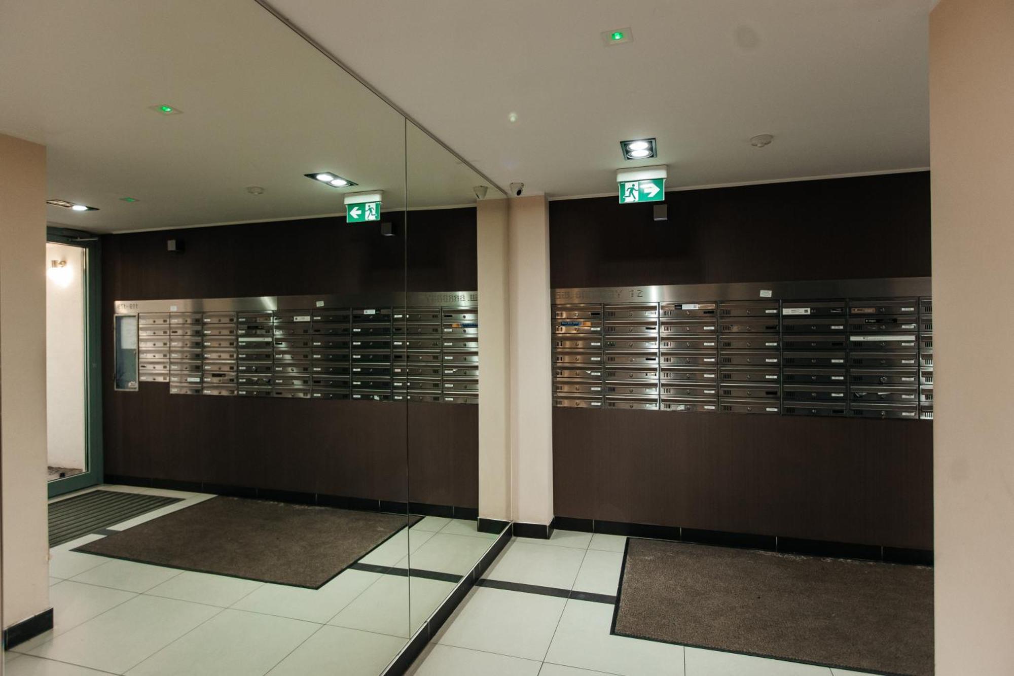 Lägenhet Maya's Flats & 42 - Swietej Barbary Gdańsk